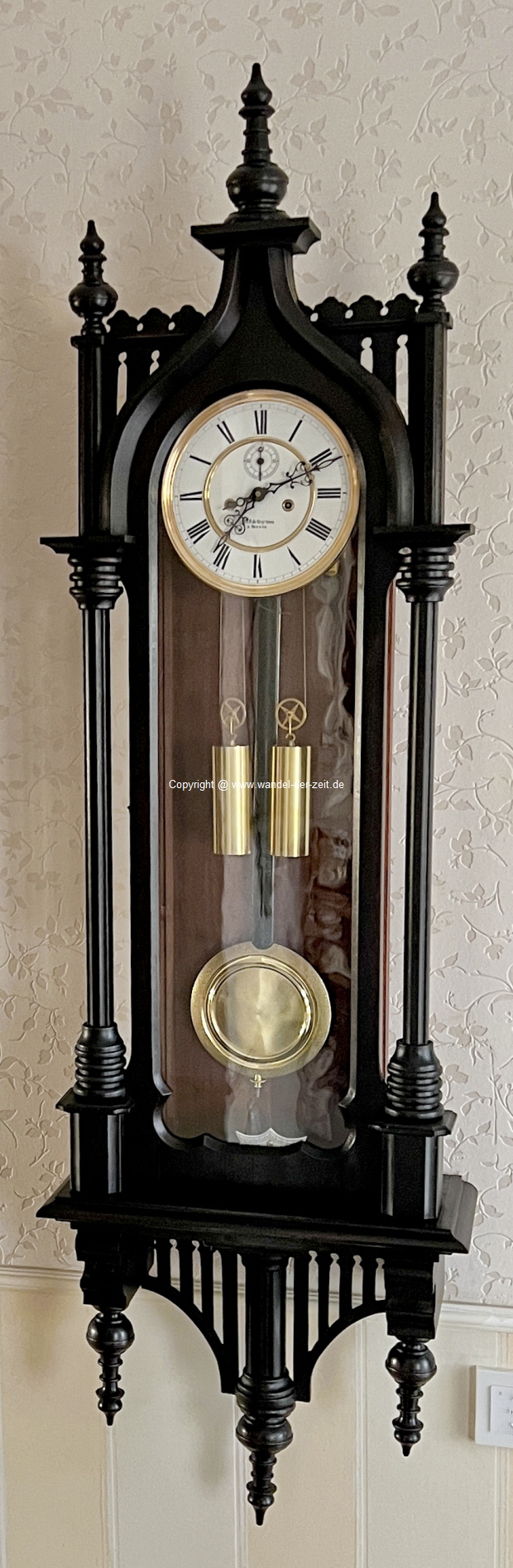 Gustav Becker Neogotik Gewichtsregulator 08
