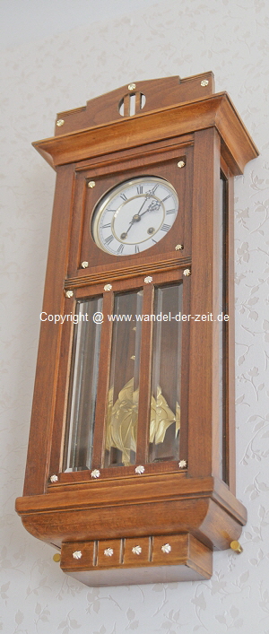 Jugendstil Regulator No 322 Nussbaum 04