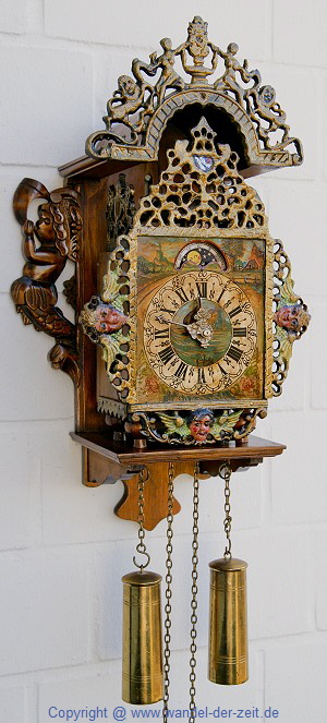 Meerweibchenuhr Mondphase 12